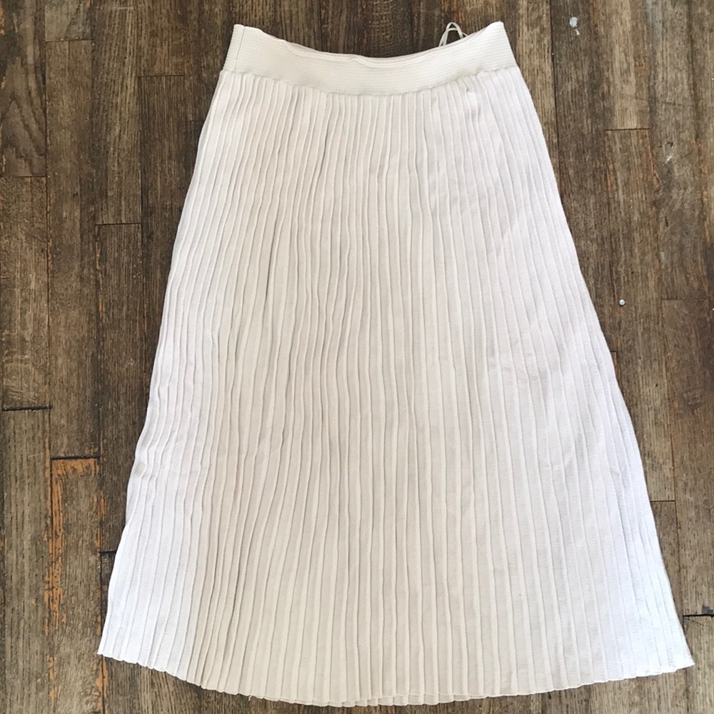 Zara knit very light baby pink skirt